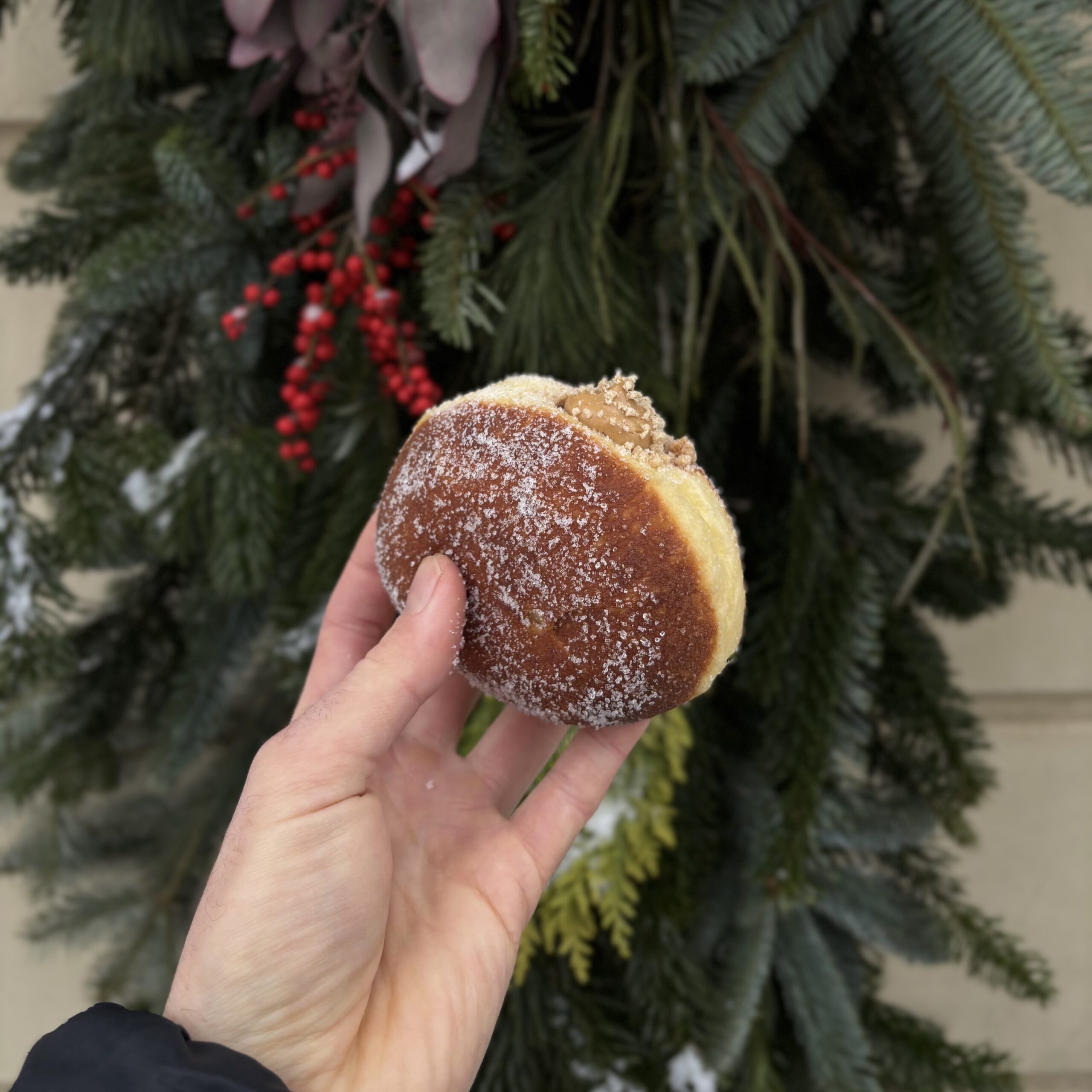 Krem Lotus z mascarpone i czarną porzeczką